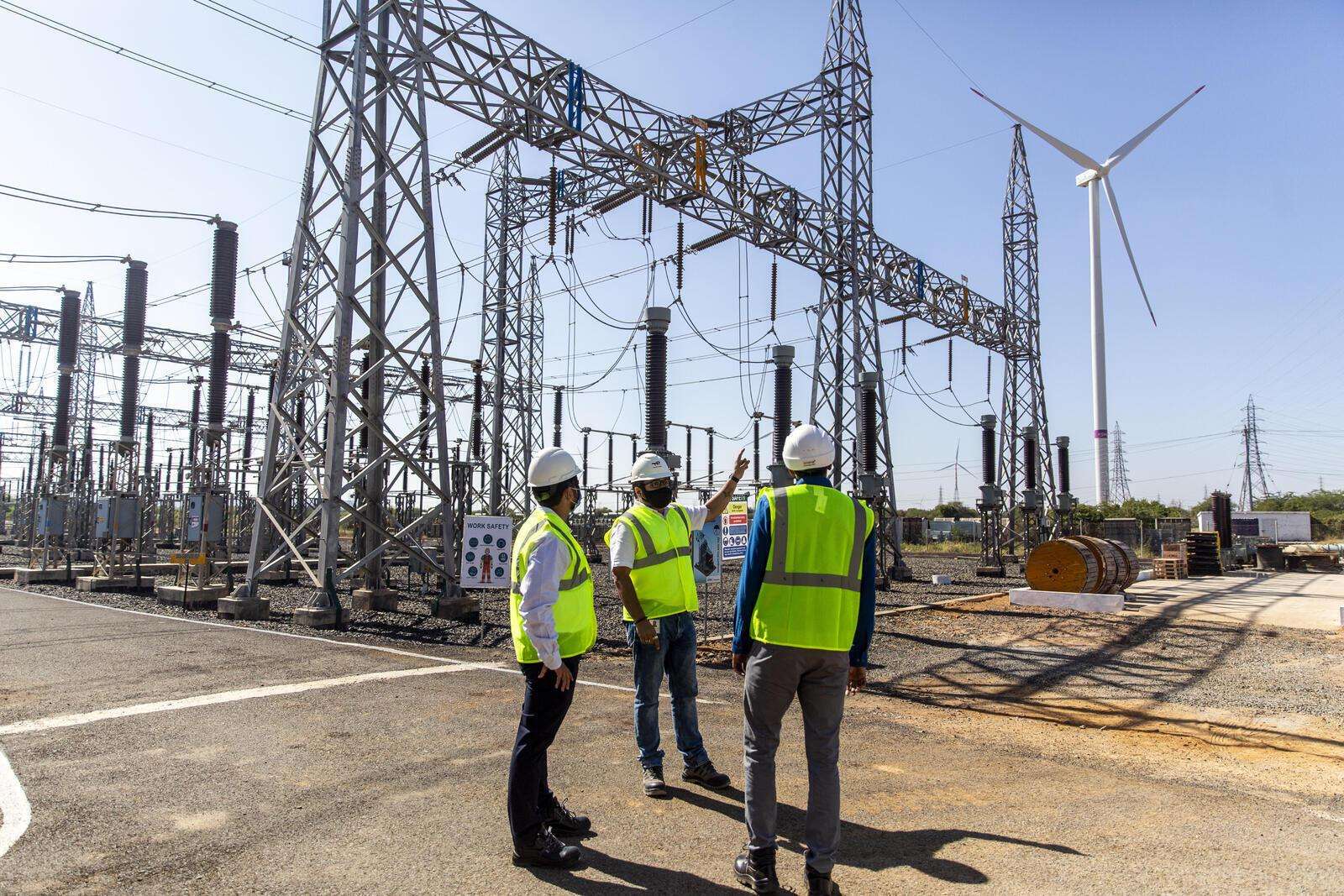 Government and Electricity Workers Reach Truce, Strike Suspended, Blackout Averted