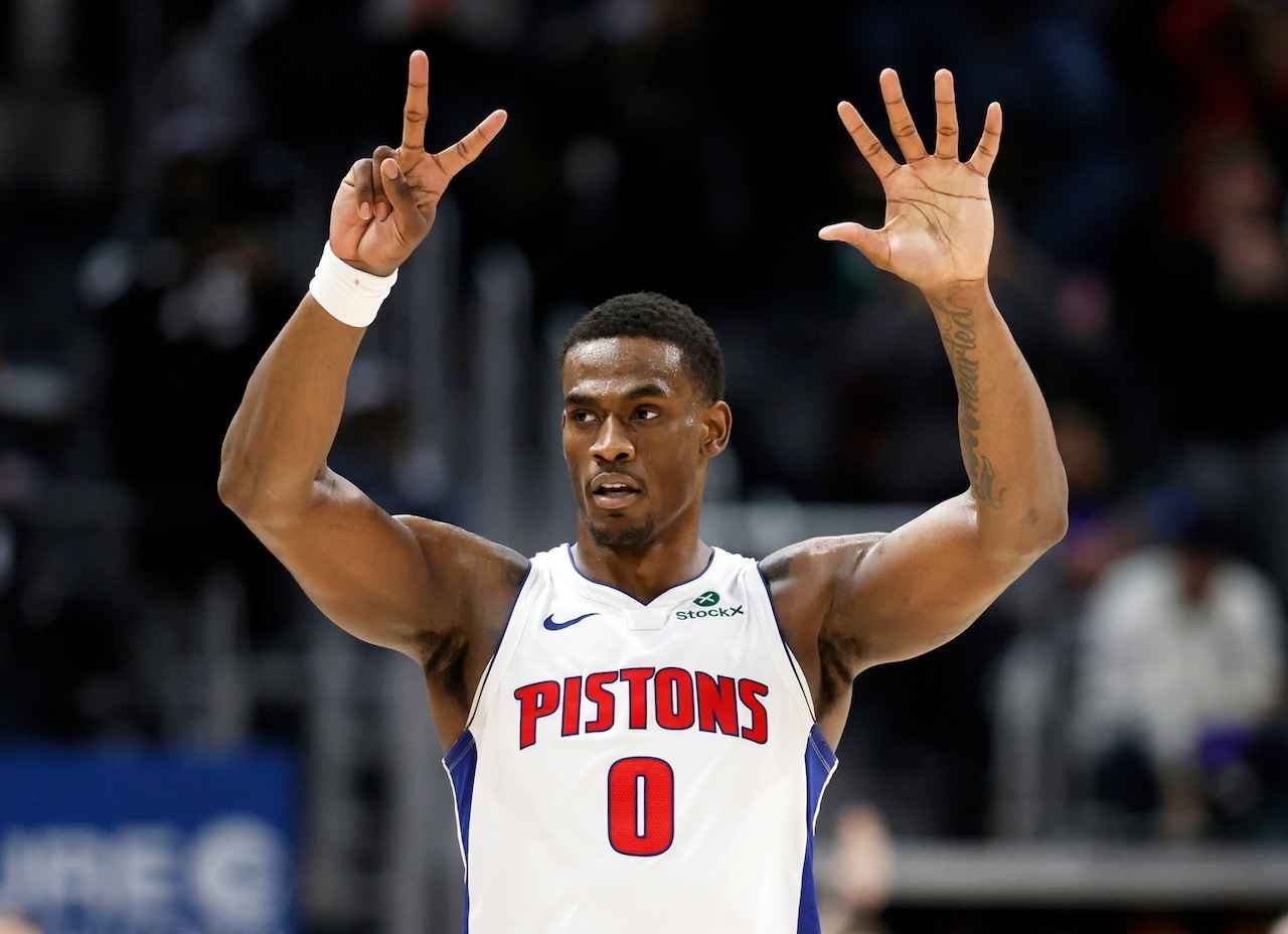 Detroit Pistons Cruise to 11th Straight Win, Marking Longest Streak in 18 Years with 120-112 Victory over Hawks